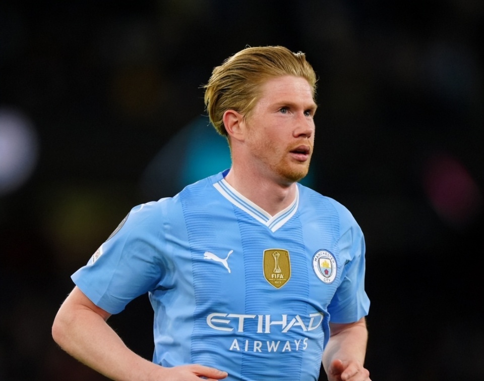 记者：迪巴拉已与罗马初步谈续约，短期内不会考虑回阿根廷（记者：迪巴拉已与罗马开启续约谈判，短期内无意回归阿根廷）