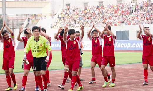 特雷杨缺席 鹈鹕大胜奇才结束9连败