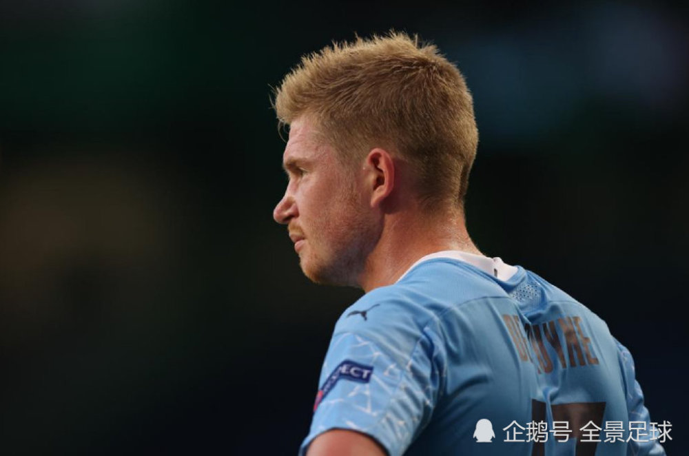 TA：利马传球出色&充满侵略性，他的回归可以丰富曼联打法（TA：出球精准、侵略性十足，利马回归将让曼联打法更立体）