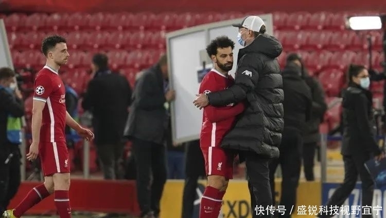 中超：武汉三镇主场1-0小胜上海申花（中超战报：武汉三镇主场1-0力克上海申花）