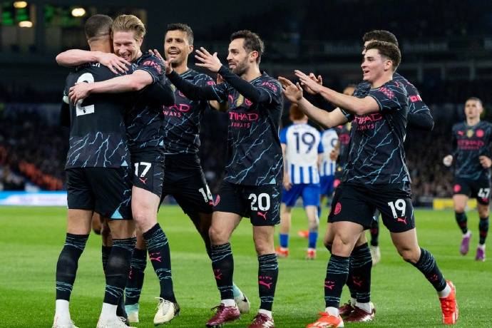 全队跑动量吓人（全队跑动量爆表）