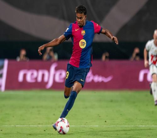 阿斯：罗马仍在关注小火柴，贝蒂斯与塞维利亚也加入竞争（阿斯：罗马继续关注小火柴，贝蒂斯与塞维利亚加入争夺）